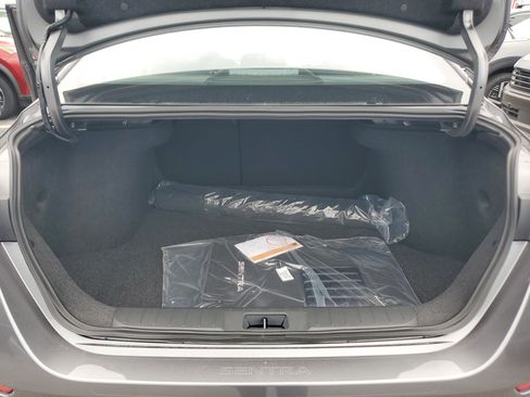 New 2025 Nissan Sentra S image 9