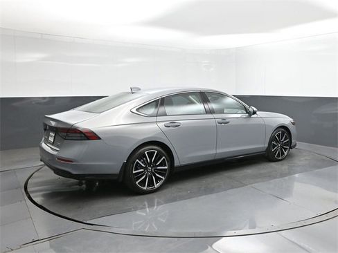 New 2025 Honda Accord Touring image 15