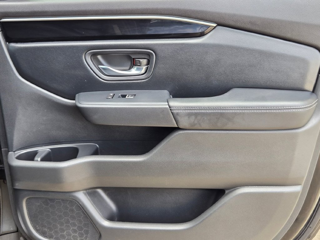 Used 2023 Honda Pilot Touring image 30