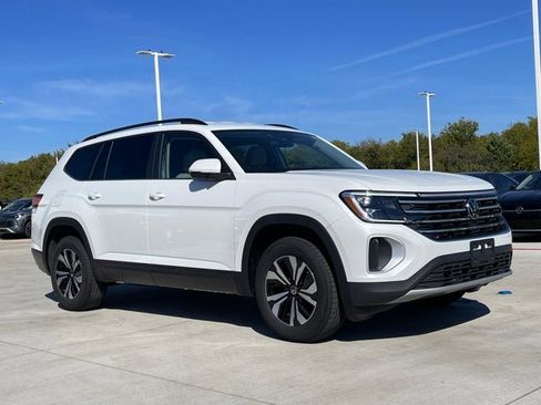 New 2026 Volkswagen Atlas SE image 6
