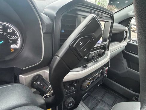 Used 2023 Ford F150 XL w/ Trailer Tow Package RWD image 15