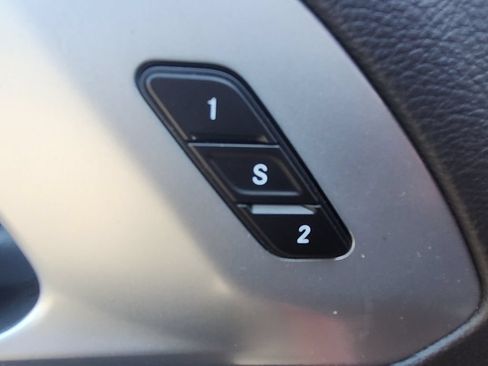 New 2026 Chrysler Pacifica Limited AWD/4WD image 21
