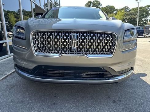 Certified 2023 Lincoln Nautilus Reserve w/ Equipment Group 201A FWD image 9