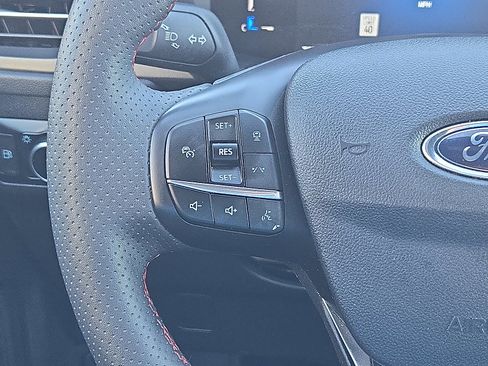 Certified 2025 Ford Escape ST-Line w/ Equipment Group 301A image 23