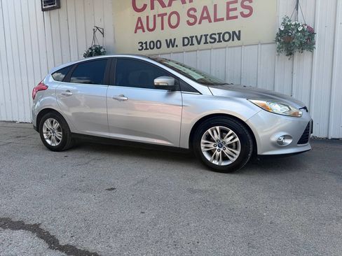 Used 2012 Ford Focus SEL FWD image 2