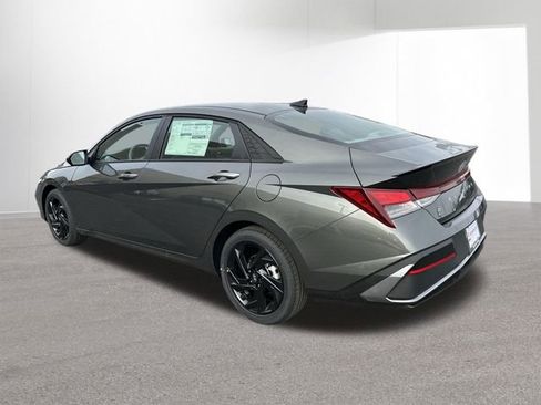 New 2026 Hyundai Elantra Sport image 37