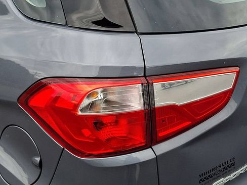 Used 2018 Ford EcoSport S FWD image 18