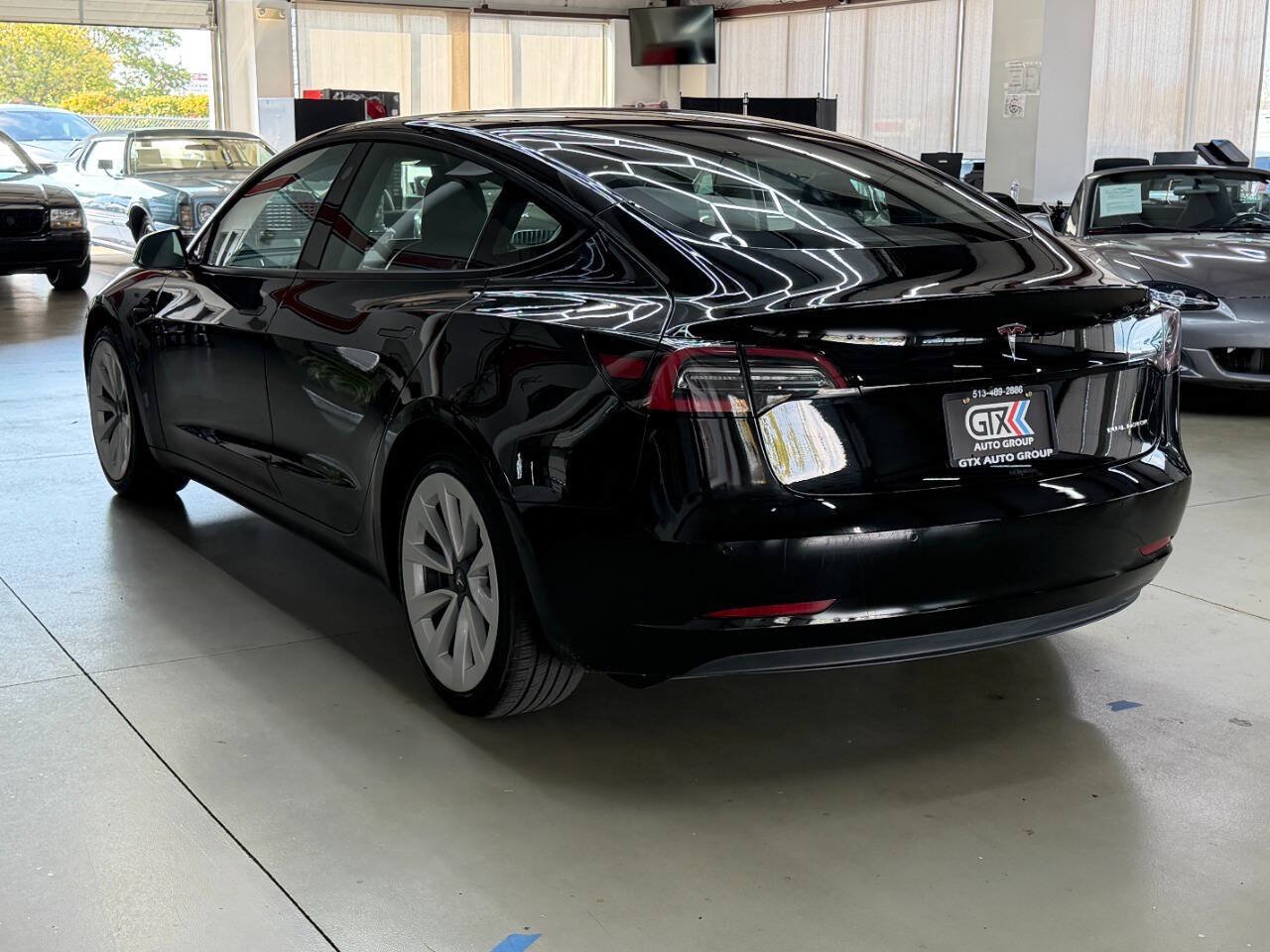 Used 2022 Tesla Model 3 Long Range AWD/4WD image 4