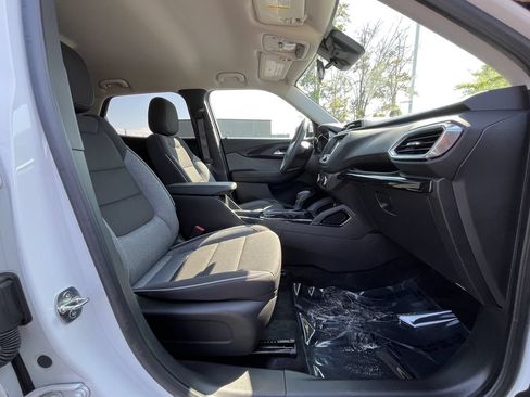 Certified 2023 Chevrolet TrailBlazer LT FWD image 19