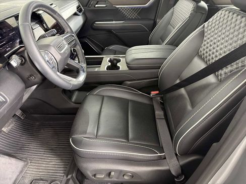 Used 2024 GMC Acadia Denali FWD image 7