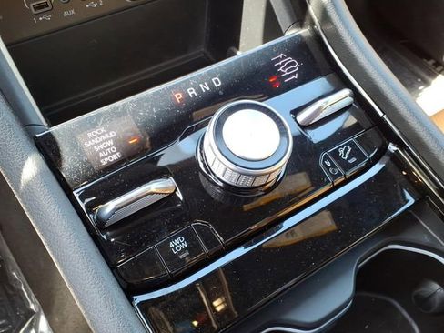 Used 2023 Jeep Grand Cherokee Summit AWD/4WD image 24