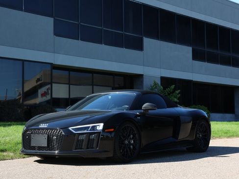 Used 2018 Audi R8 V10 plus image 7