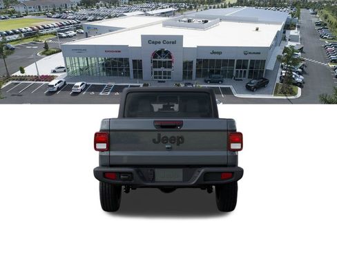 New 2026 Jeep Gladiator Sport AWD/4WD image 7