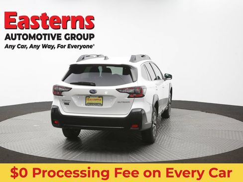 Used 2024 Subaru Outback Premium AWD/4WD image 38