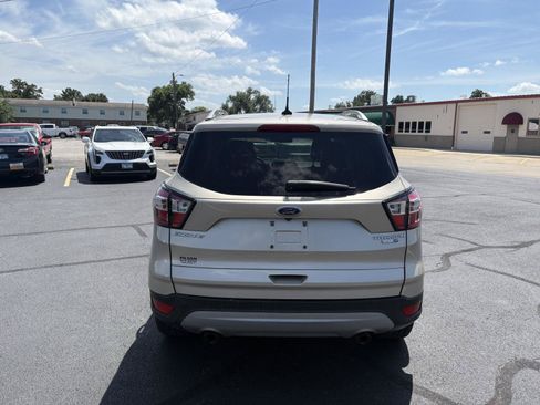 Used 2018 Ford Escape Titanium AWD/4WD image 7