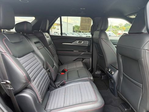 Certified 2026 Ford Explorer ST-Line RWD image 29