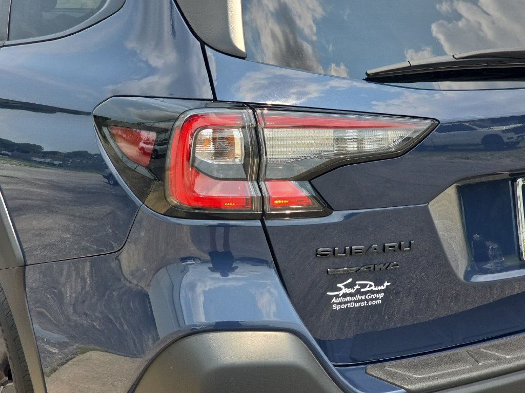 Used 2025 Subaru Outback Onyx Edition AWD/4WD image 31