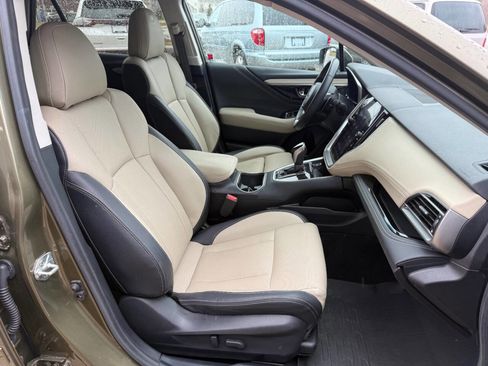 Used 2020 Subaru Outback Limited image 26