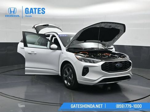 Used 2023 Ford Escape ST-Line Select AWD/4WD image 56
