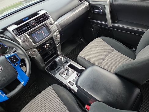Used 2019 Toyota 4Runner SR5 AWD/4WD image 13