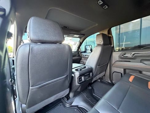 Used 2026 GMC Sierra 2500 AT4 w/ AT4 Premium Plus Package AWD/4WD image 19