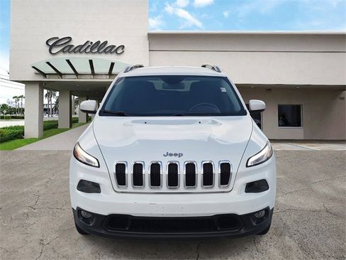 Used 2015 Jeep Cherokee Latitude w/ Cold Weather Group image 8
