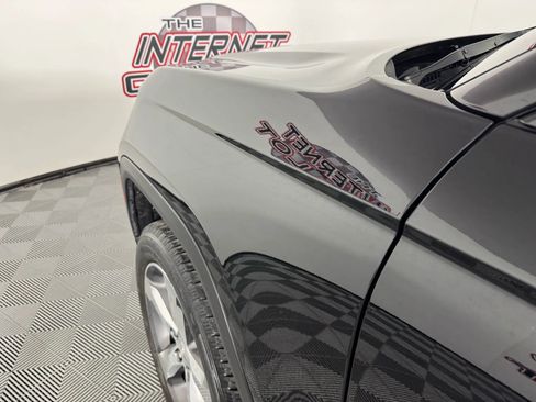 Used 2022 Jeep Grand Cherokee L Limited image 24