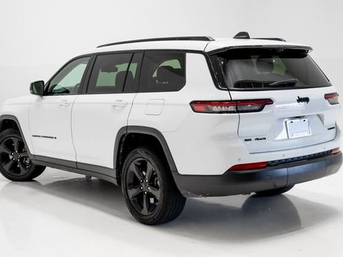 Used 2022 Jeep Grand Cherokee L Limited w/ Luxury Tech Group II AWD/4WD image 36