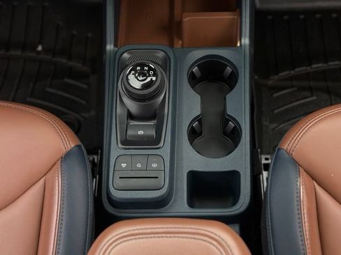 Used 2024 Ford Maverick Lariat FWD image 25