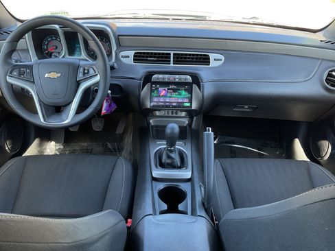 Used 2015 Chevrolet Camaro LS RWD image 10
