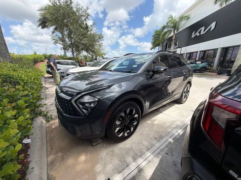 Used 2023 Kia Sportage X-Line w/ X-Line Premium Package AWD/4WD image 1