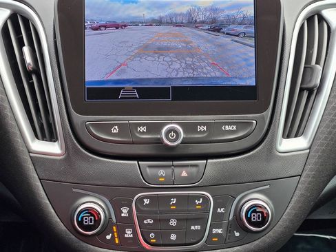 Used 2024 Chevrolet Malibu LT image 20