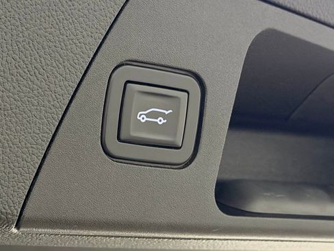 Certified 2017 Buick Envision Essence image 21