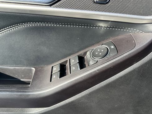 Certified 2020 Ford Explorer XLT w/ Equipment Group 202A image 27