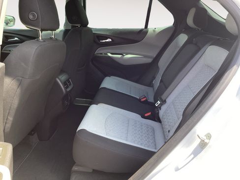 Used 2024 Chevrolet Equinox LS w/ Driver Confidence II Package FWD image 26