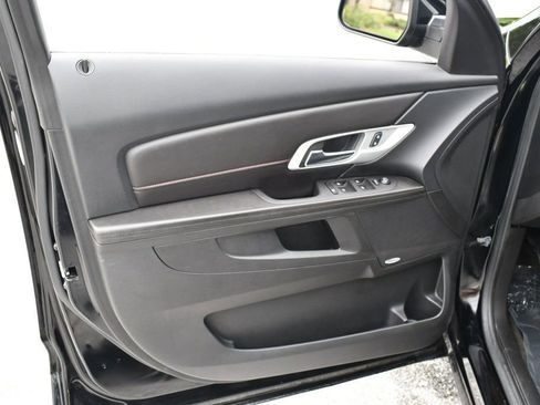 Used 2017 GMC Terrain SLT w/ Open Road Package image 11