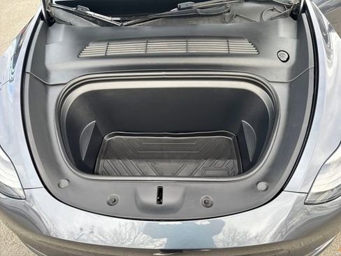 Used 2022 Tesla Model Y Performance image 24