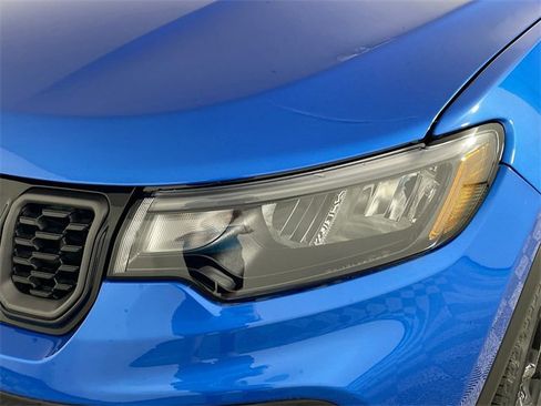 New 2025 Jeep Compass Latitude w/ Sun & Sound Group image 21