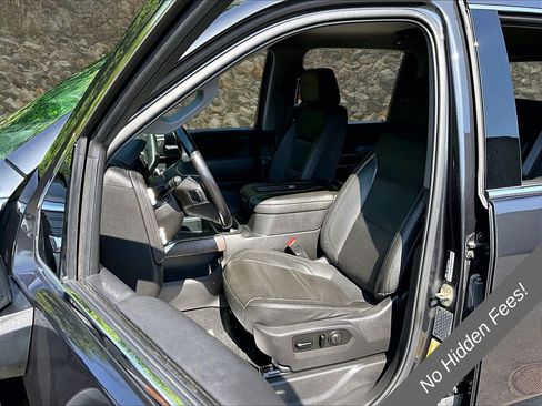 Used 2020 GMC Sierra 2500 Denali w/ Technology Package AWD/4WD image 24