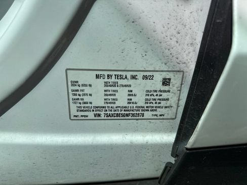 Used 2022 Tesla Model X AWD/4WD image 17