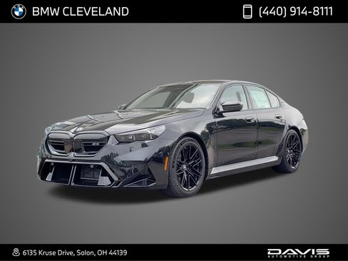New 2027 BMW M5 w/ Carbon Package AWD/4WD image 1