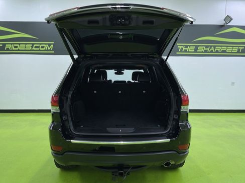 Used 2021 Jeep Grand Cherokee Limited image 9