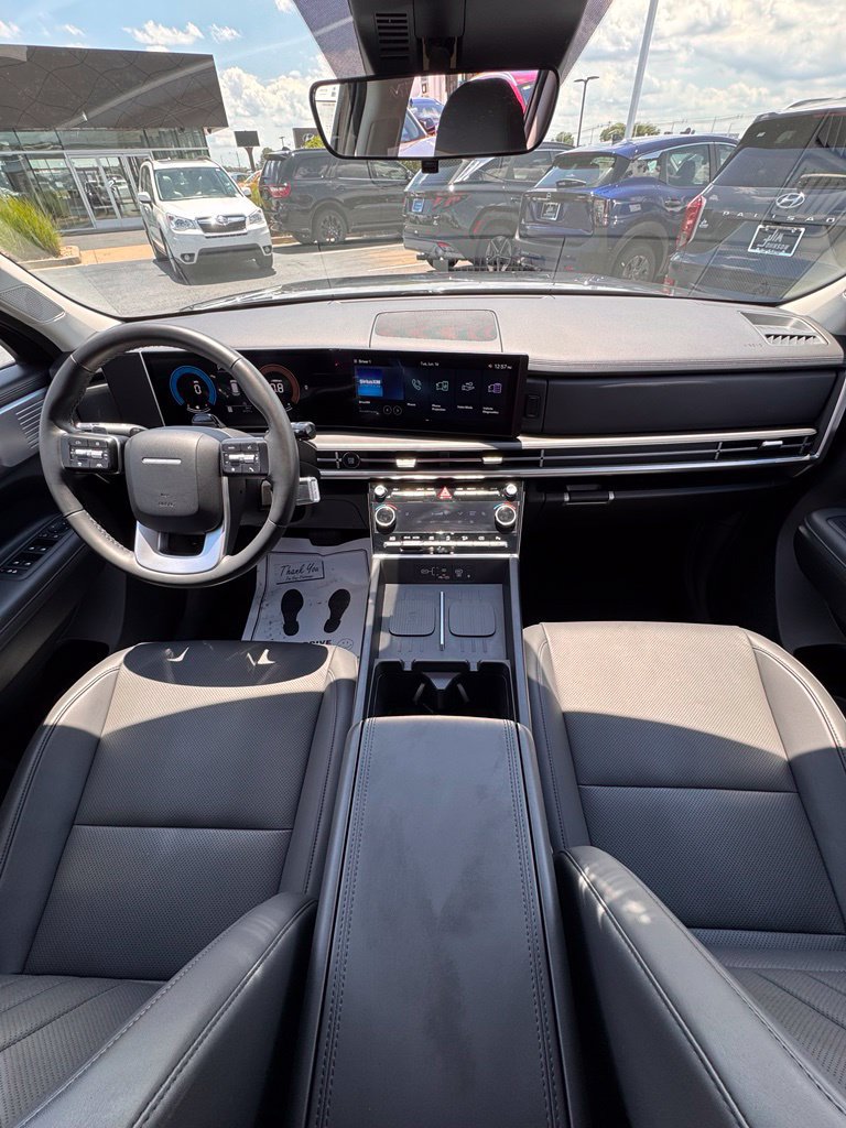 Used 2026 Hyundai Santa Fe SEL AWD/4WD image 17