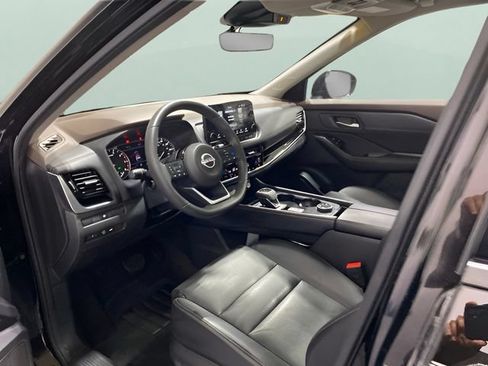 Certified 2023 Nissan Rogue SL w/ SL Premium Package AWD/4WD image 11