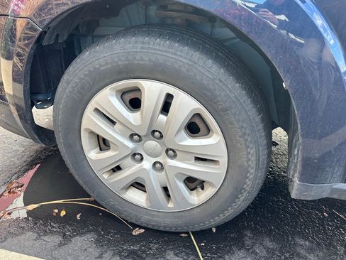 Used 2018 Dodge Journey SE w/ Connectivity Group image 5