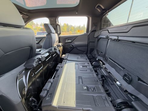 New 2026 Chevrolet Silverado EV Trail Boss image 32