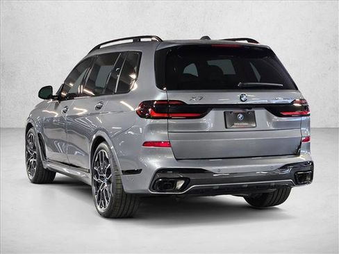 New 2026 BMW X7 xDrive40i w/ M Sport Package image 7