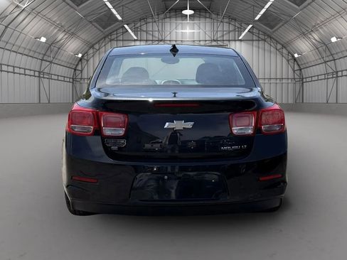 Used 2015 Chevrolet Malibu LT w/ Power Convenience Package FWD image 3