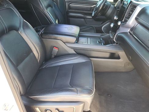 Used 2019 RAM 1500 Limited AWD/4WD image 17