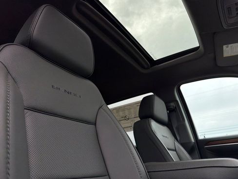 New 2026 GMC Sierra 1500 Denali AWD/4WD image 17